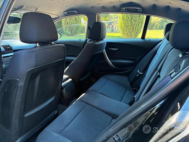 Usata BMW 118 143 CV (105 kW) 2008 Nero Utilitaria