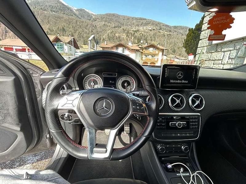 Usata Mercedes A180 Premium 109 CV (80 kW) 2013 Grigio Berlina