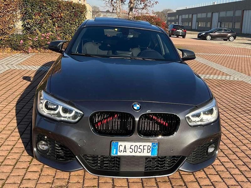 Usata BMW 118 M Sport 150 CV (110 kW) 2019 Grigio Utilitaria