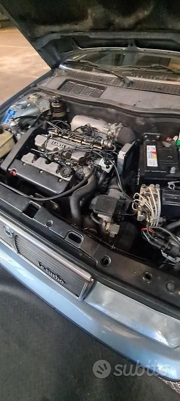 Usata Lancia Thema 166 CV (122 kW) 1987 Blu/azzurro Berlina