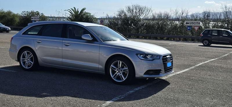 Usata Audi A6 Ambiente 177 CV (130 kW) 2012 Argento Station wagon