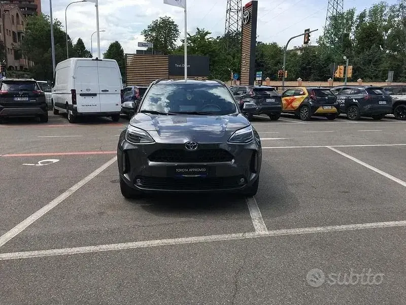 Usata Toyota Yaris Cross Trend 116 CV (85 kW) 2022 Other SUV