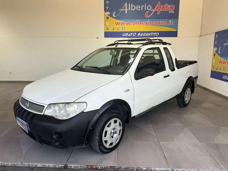 Bianco Usata 2008 Fiat Strada Pick-up | 6500 € (Super prezzo) - Immagine 1/4