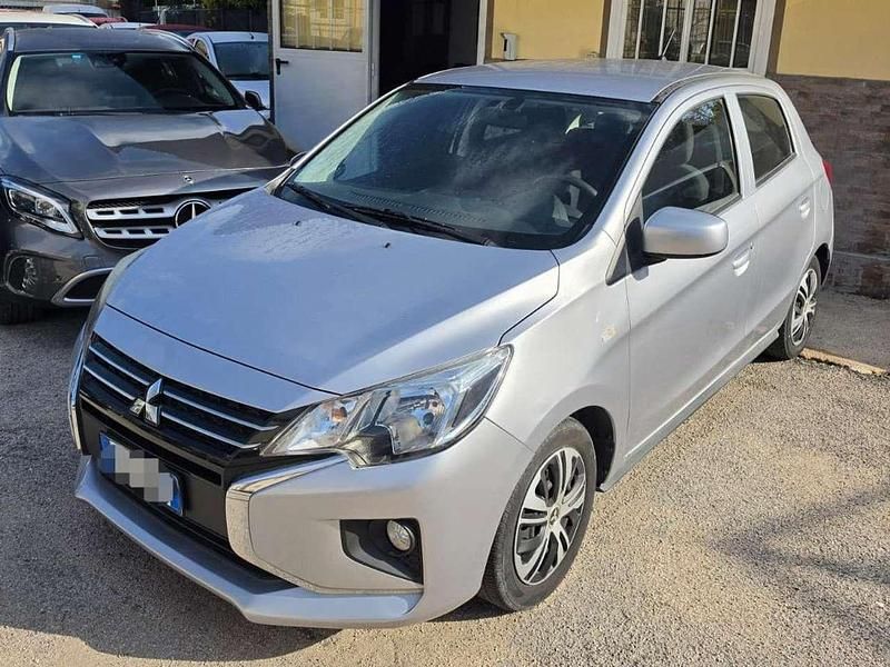 Usata Mitsubishi Space Star Invite 71 CV (52 kW) 2021 Grigio Utilitaria