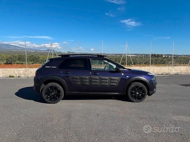 Usata Citroën C4 Cactus 99 CV (72 kW) 2016 Viola Utilitaria