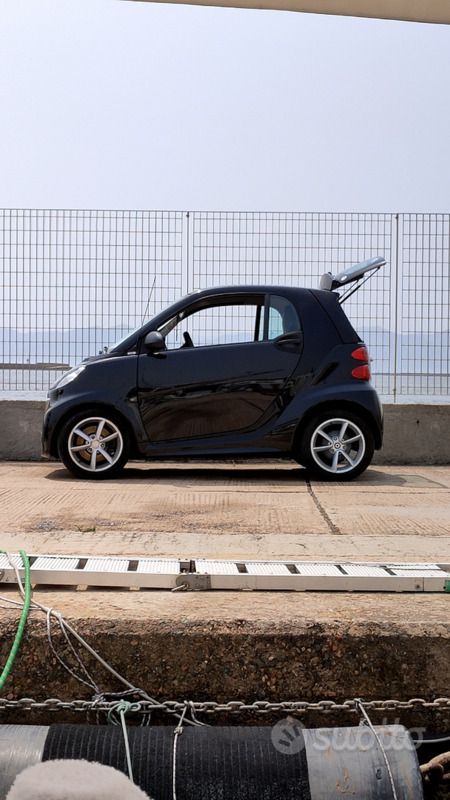 Usata 2012 Smart ForTwo Coupé Due volumi | 6500 € (Buon prezzo) - Immagine 1/1