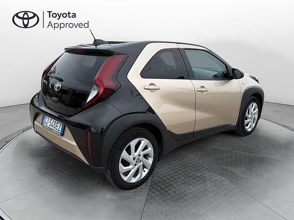 Usata Toyota Aygo X Trend 72 CV (52 kW) 2022 Giallo SUV