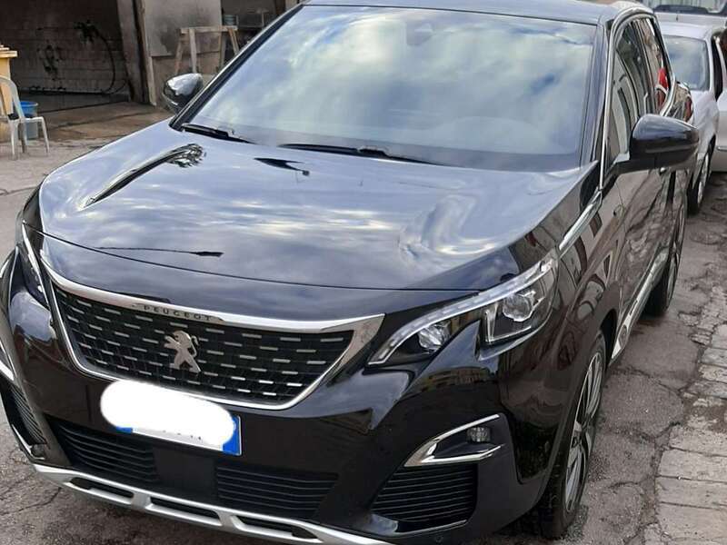 Usato 2018 Peugeot 3008 1.6 Diesel 120 CV (18.990 €)