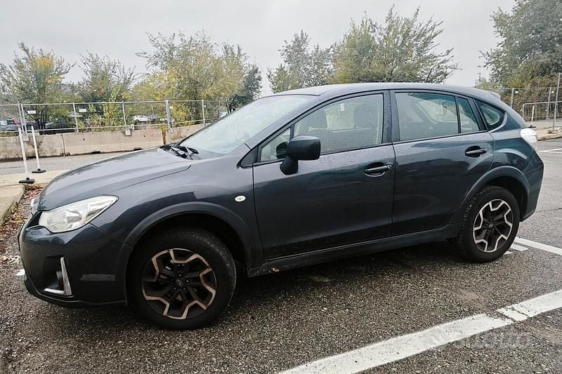 Usata Subaru XV 2017 Grigio SUV