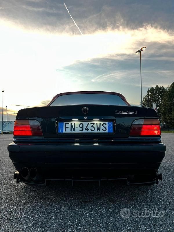 Usata BMW 325 Cabriolet 1994 Nero Cabrio