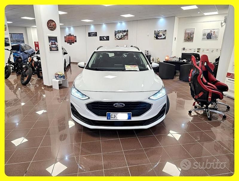 Usata Ford Focus Business Edition 120 CV (88 kW) 2022 Bianco Station wagon