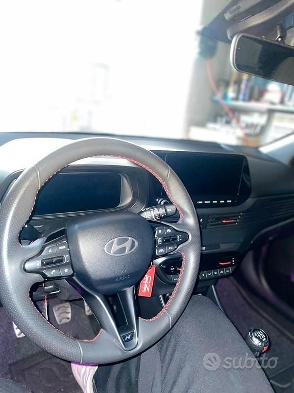 Usata Hyundai i20 N Line 101 CV (74 kW) 2024 Nero Utilitaria