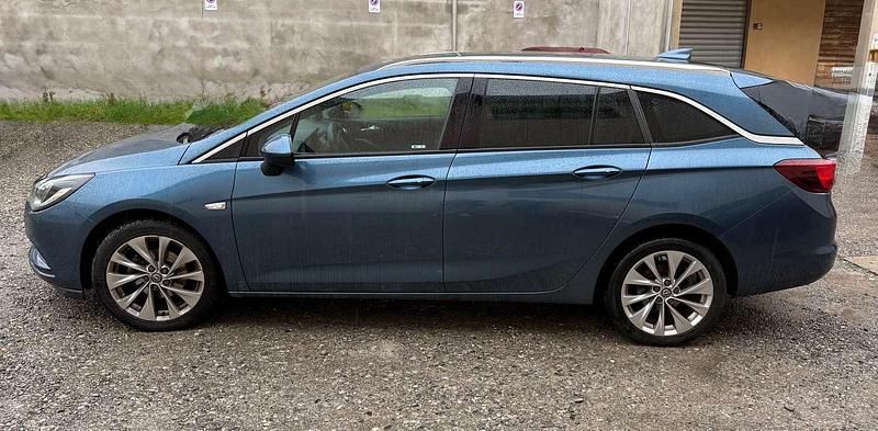 Usata Opel Astra S 110 CV (80 kW) 2017 Blu/azzurro Station wagon