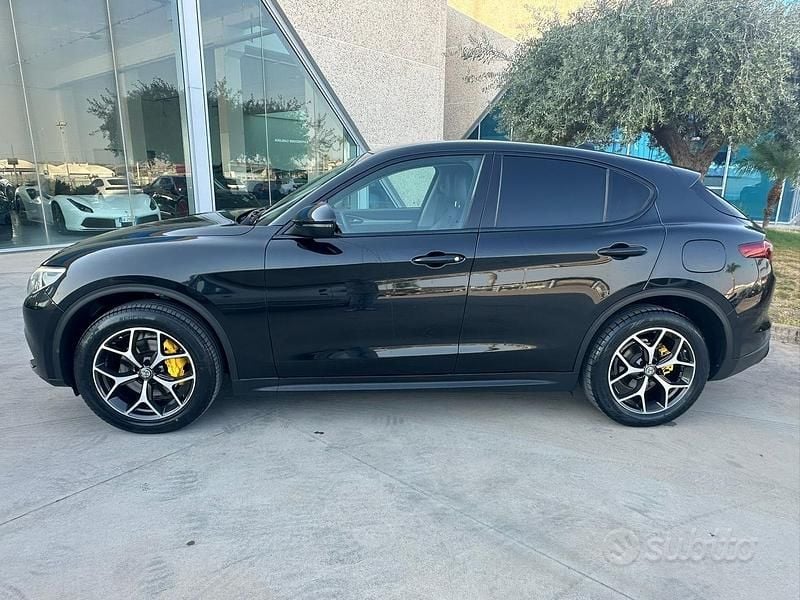 Usata Alfa Romeo Stelvio 210 CV (154 kW) 2019 Nero SUV