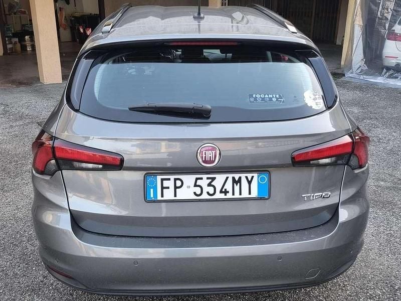 Usata Fiat Tipo S 120 CV (88 kW) 2018 Argento Station wagon