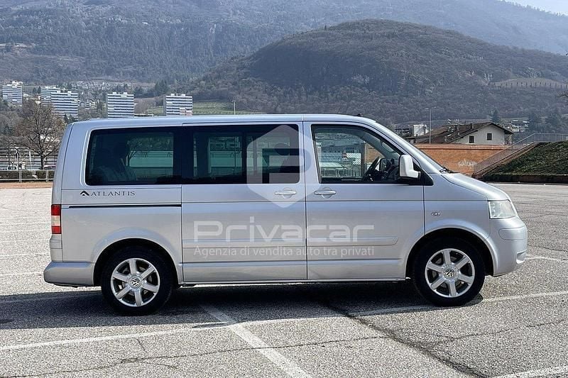 Usata VW Multivan Highline 131 CV (96 kW) 2007 Grigio Monovolume