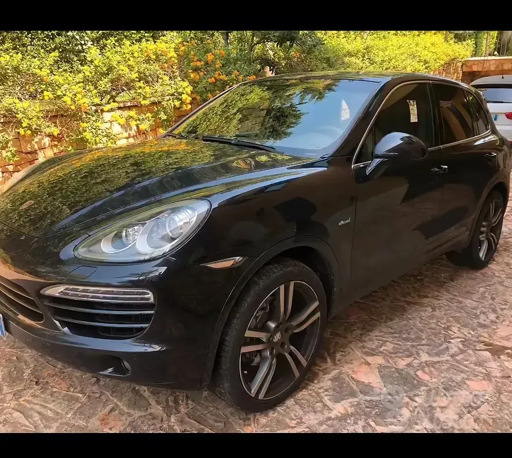 Usata Porsche Cayenne 245 CV (180 kW) 2013 Nero SUV