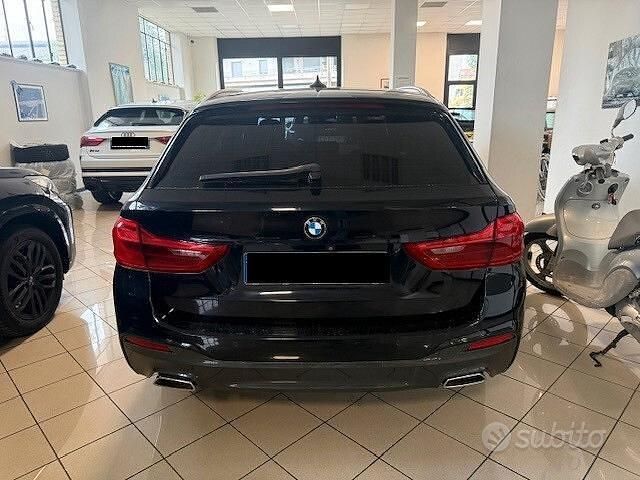 Usata BMW 520 M Sport 190 CV (139 kW) 2019 Blu Station wagon