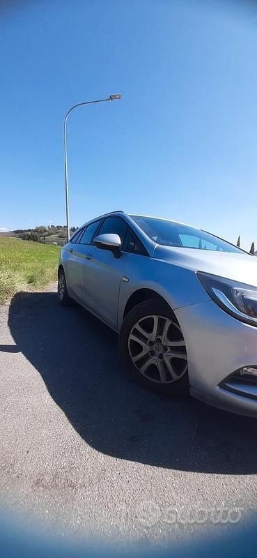 Usata Opel Astra 110 CV (80 kW) 2016 Station wagon
