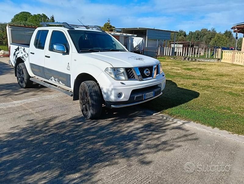 Usata Nissan Navara 2007 Bianco Pick-up