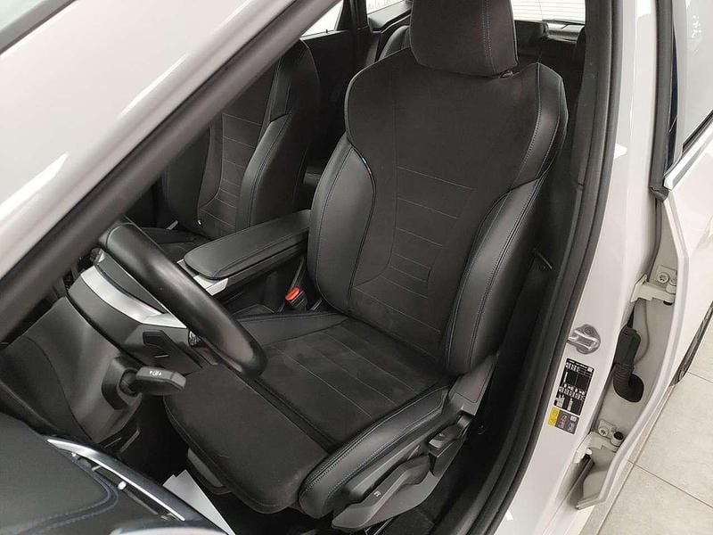 Usata BMW 225 Active Tourer M Sport 245 CV (180 kW) 2023 Bianco Monovolume