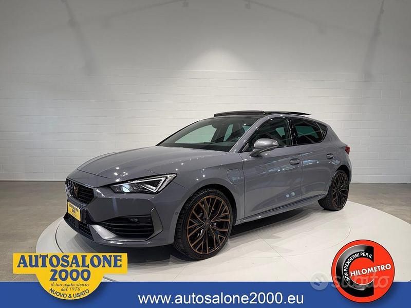 Grigio Usata 2020 Cupra Leon Tre volumi | 24.900 € (Cara) - Immagine 1/4