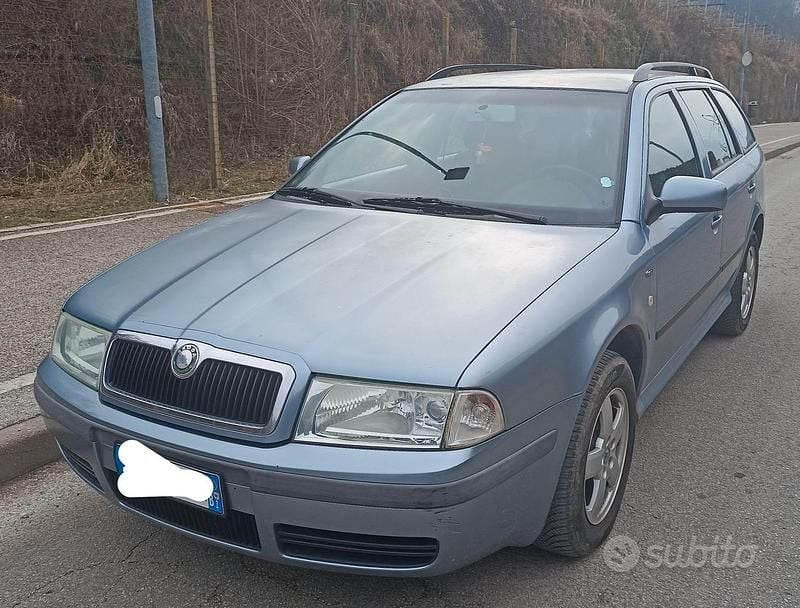 Usata Skoda Octavia 2002 Grigio Station wagon