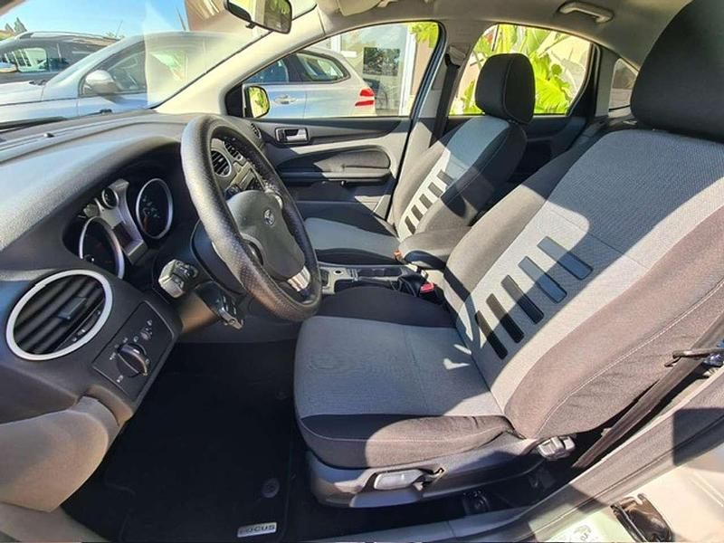 Usata Ford Focus Titanium 110 CV (80 kW) 2011 Argento Berlina