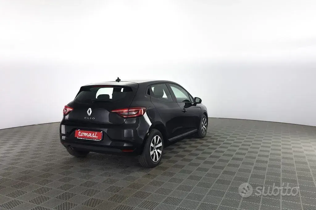 Usata Renault Clio V Equilibre 91 CV (66 kW) 2023 Nero Berlina