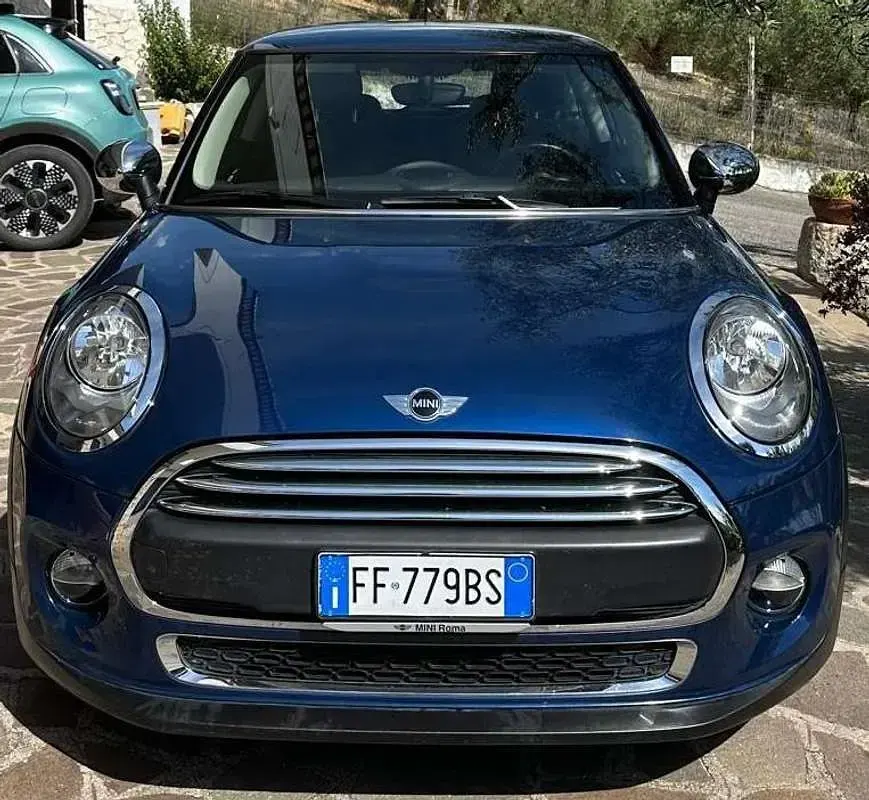 Usata Mini One D 95 CV (69 kW) 2016 Blu/azzurro Utilitaria