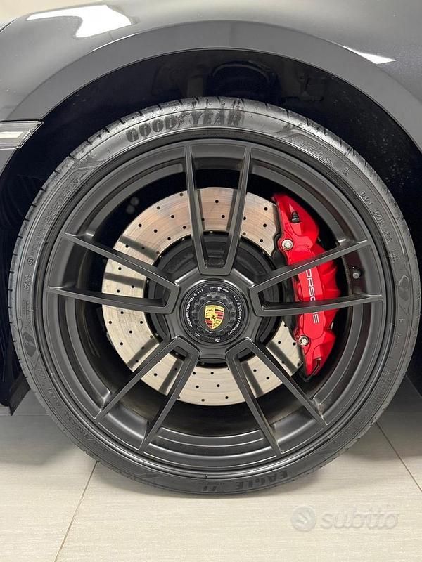Usata Porsche 911 Carrera 4 GTS 480 CV (353 kW) 2022 Nero Coupé