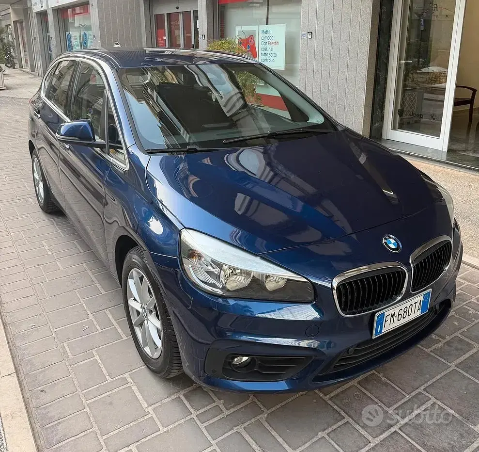 Usata BMW 216 Active Tourer Advantage 116 CV (85 kW) 2017 Blu Monovolume