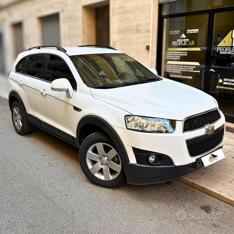 Usata Chevrolet Captiva LS 163 CV (119 kW) 2013 Bianco SUV