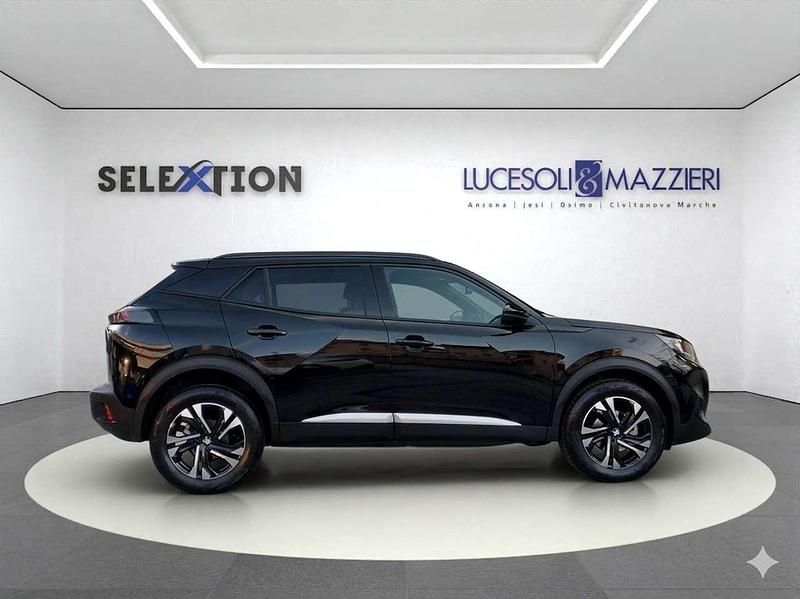 Usata Peugeot 2008 Allure 101 CV (74 kW) 2023 Nero SUV