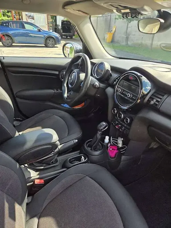 Usata Mini Cooper D Business 136 CV (100 kW) 2017 Verde Utilitaria