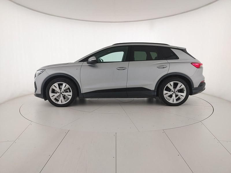 Usata Audi Q4 e-tron S-Line 210 kW (286 CV) 2025 Argento fioretto metallizzato SUV