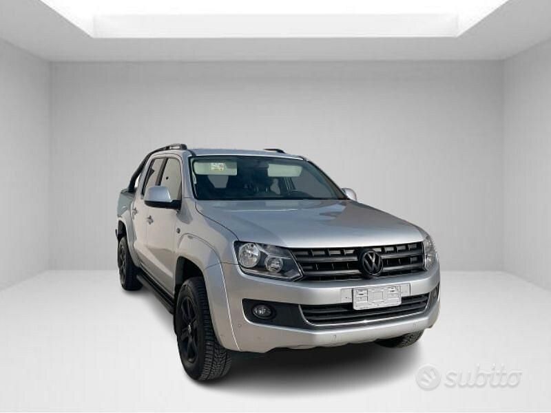 Usado VW Amarok 180 CV (132 kW) 2016 Gris Pickup/Camioneta