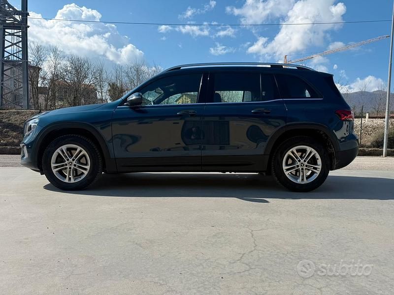 Usata Mercedes GLB180 Advanced 116 CV (85 kW) 2023 Blu SUV