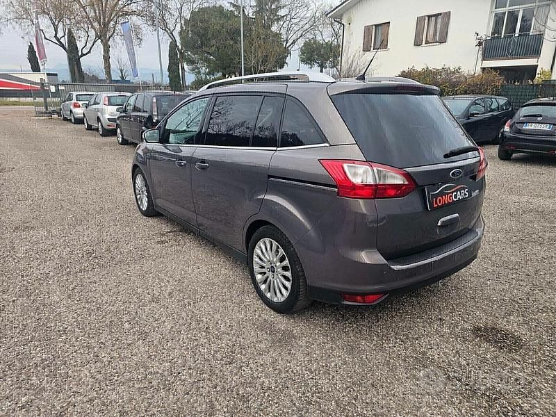 Usata Ford C-MAX Titanium 116 CV (85 kW) 2014 Grigio Monovolume