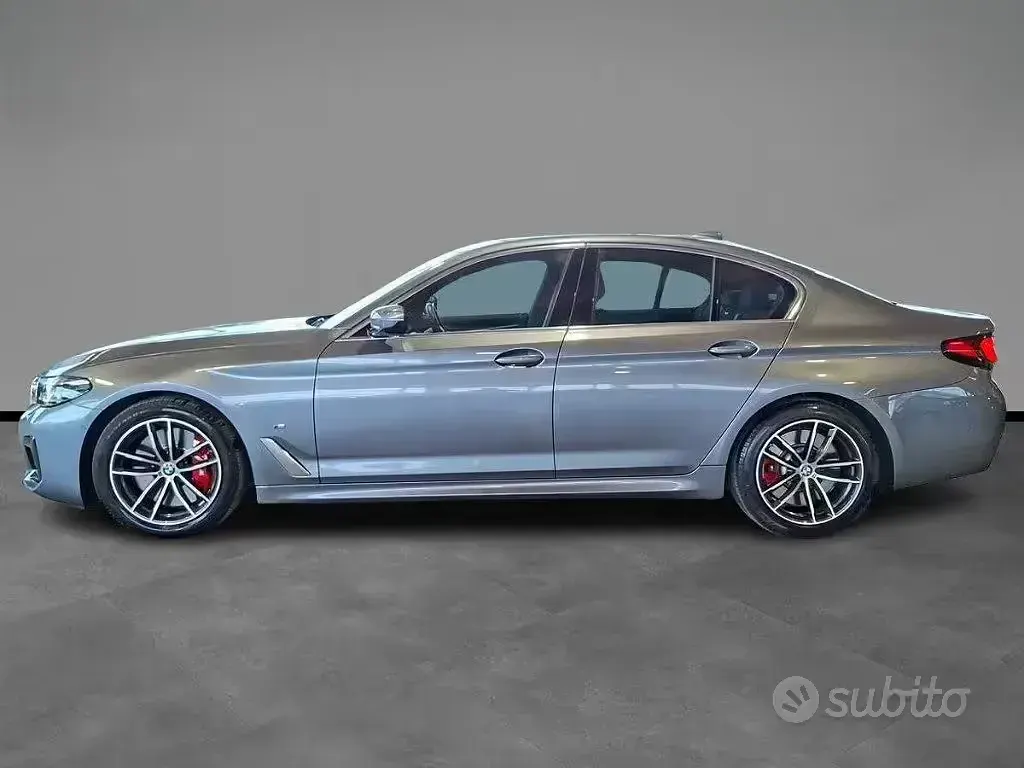 Usata BMW 540 M Sport 340 CV (250 kW) 2021 Grigio / metallizzato Berlina