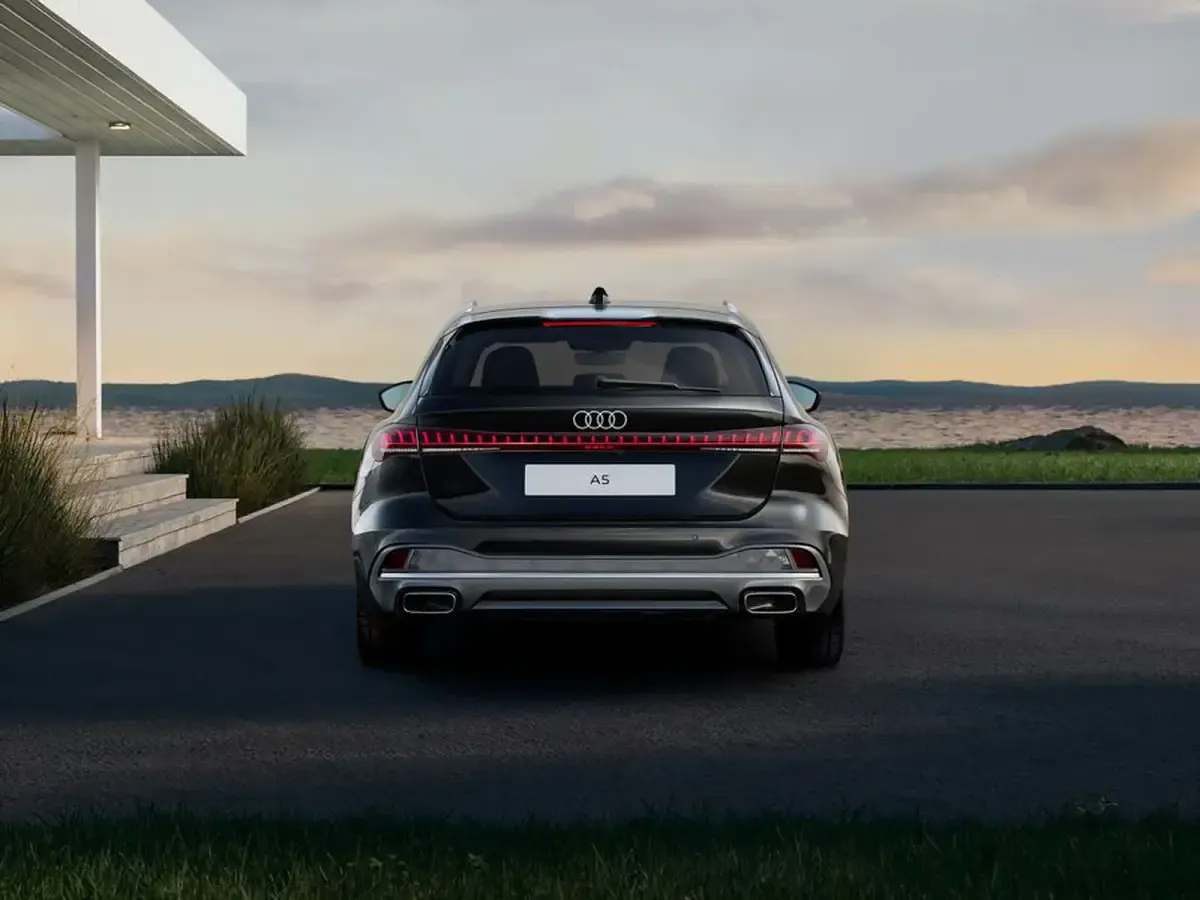 Nuova Audi A5 Advanced Plus 204 CV (150 kW) 2026 Nero mito metallizzato Station wagon