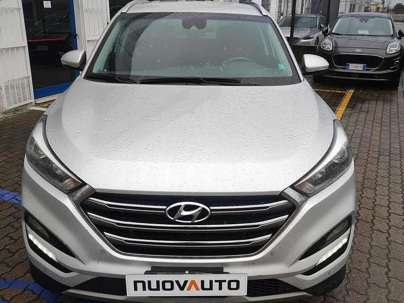 Usata Hyundai Tucson Xpossible 116 CV (85 kW) 2016 Argento SUV
