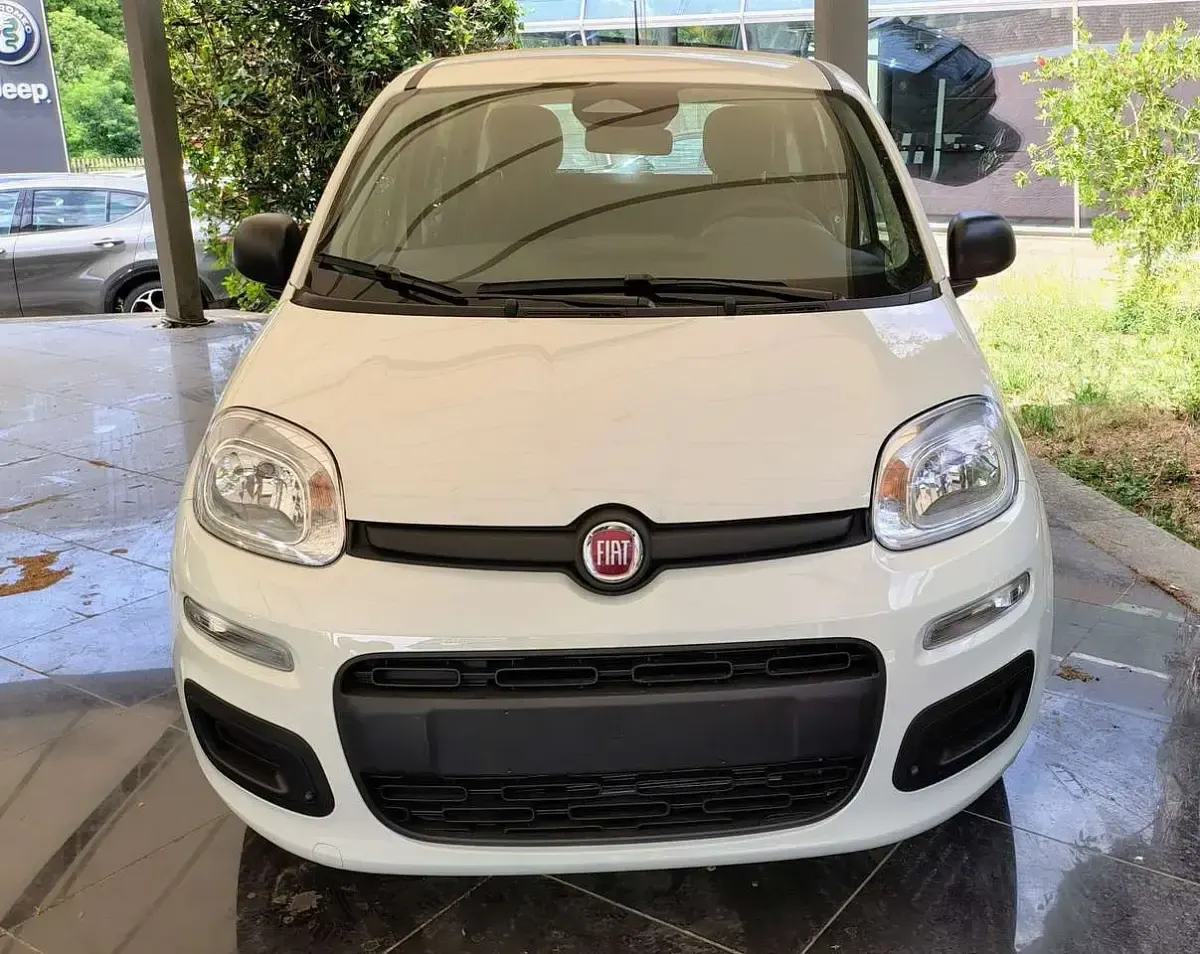 Nuova Fiat Panda Icon 69 CV (50 kW) 2025 Bianco Utilitaria