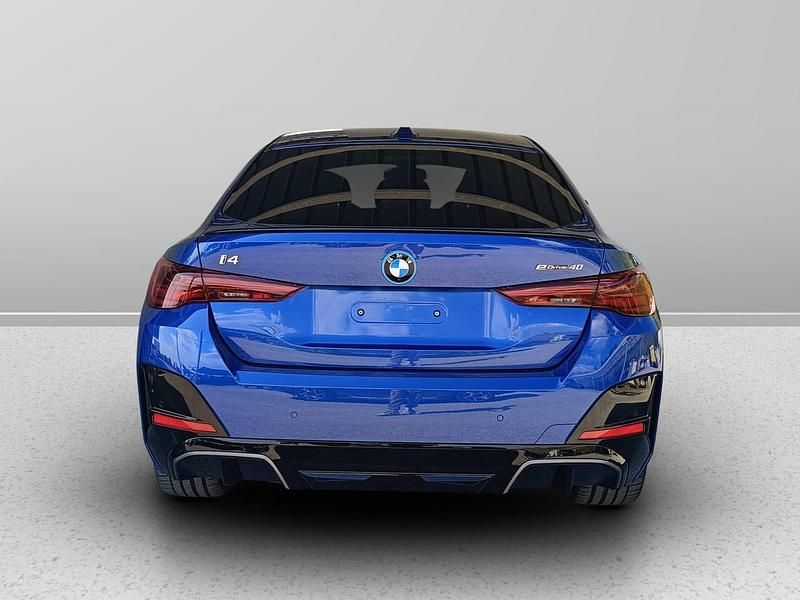Usata BMW i4 249 kW (339 CV) 2025 Blu Berlina