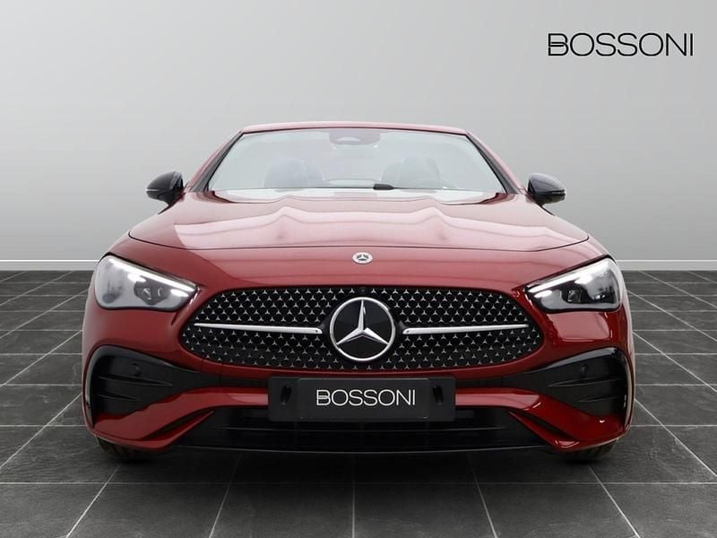 Nuova Mercedes CLE300 AMG Line Premium Plus 258 CV (189 kW) 2026 Rosso Cabrio