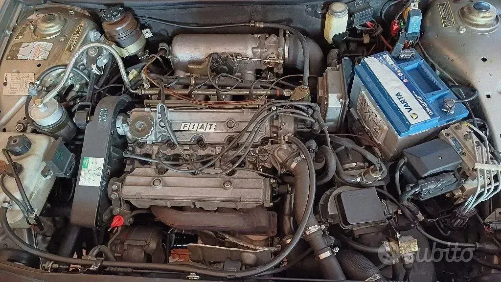 Usata Fiat Croma 150 CV (110 kW) 1992 Grigio Utilitaria