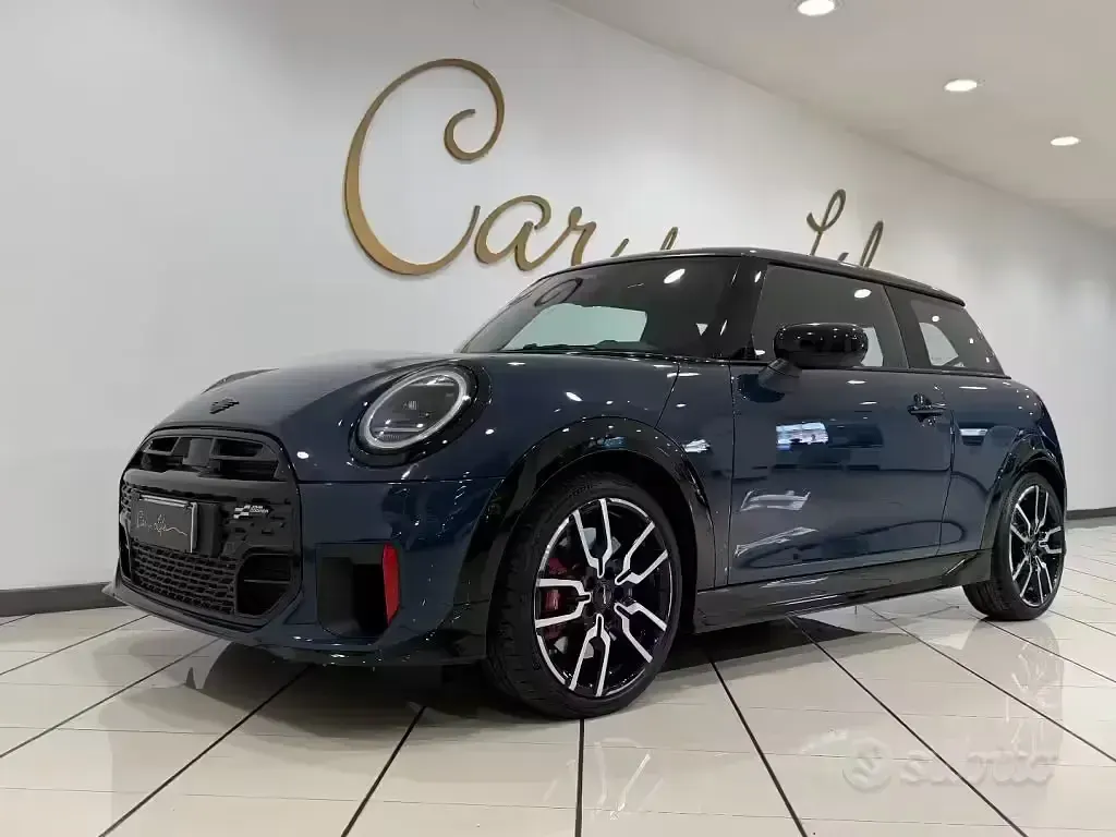 Usata Mini John Cooper Works 231 CV (169 kW) 2025 Blu Utilitaria