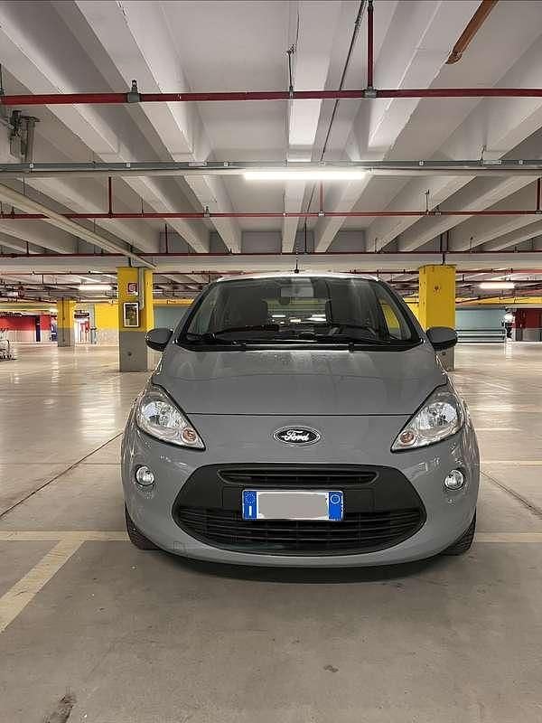 Usata Ford Ka Titanium 69 CV (50 kW) 2016 Berlina