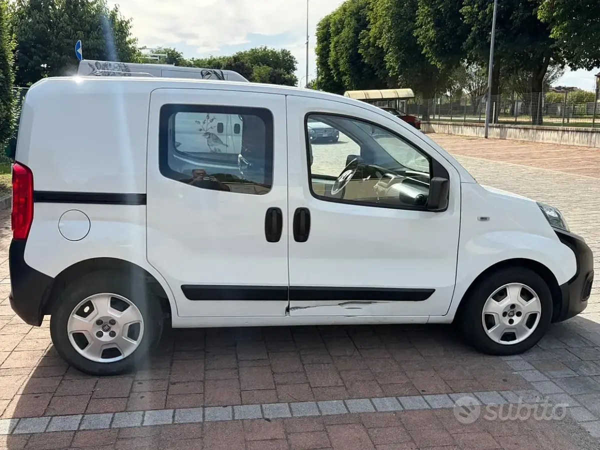 Usata Fiat Fiorino 95 CV (69 kW) 2021 Bianco Monovolume