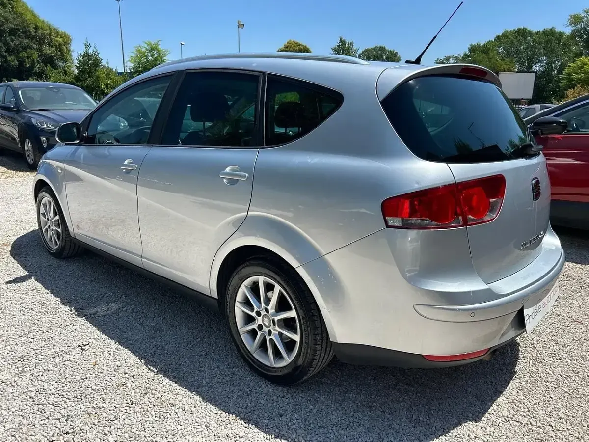 Usata Seat Altea XL Style 105 CV (77 kW) 2011 Argento Monovolume